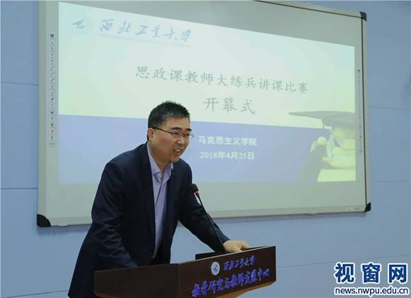 说明: //news.acfanpro.com/__local/4/2E/F5/B66BF3B394A2B7795F8A07D93E3_6F6FDC75_8EC4.jpg